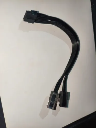 MINI ADAPTADOR PCIEXPRESS DE ENERGIA PARA RTX 3070 PNY
