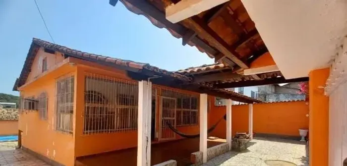 Casa com 3 quartos, piscina, 3 vagas à venda por R$ 380.000,00 -Praia Linda- São Pedro da