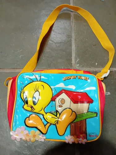 Lancheira Infantil piu piu looneyTunes