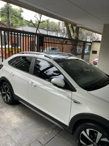 Volkswagen Nivus Highline 1.0 200 TSI Flex AUT 2021