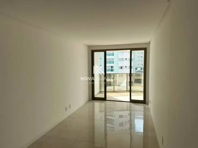 Apartamento com 4 quartos para alugar, 98 m² - Praia de Itaparica - Vila Velha/ES