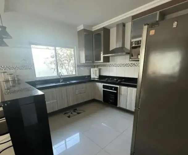 Linda casa duplex em Colina de Laranjeiras em Colina de Laranjeiras - Serra - ES