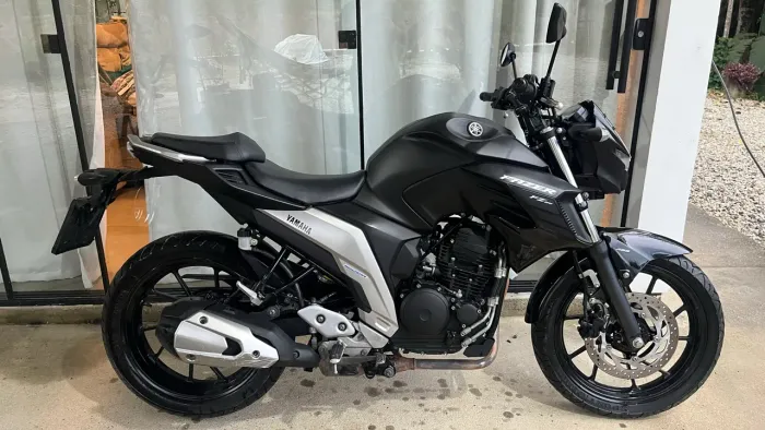 Yamaha Fazer FZ25 2022 - Apenas 7.000 km - ABS