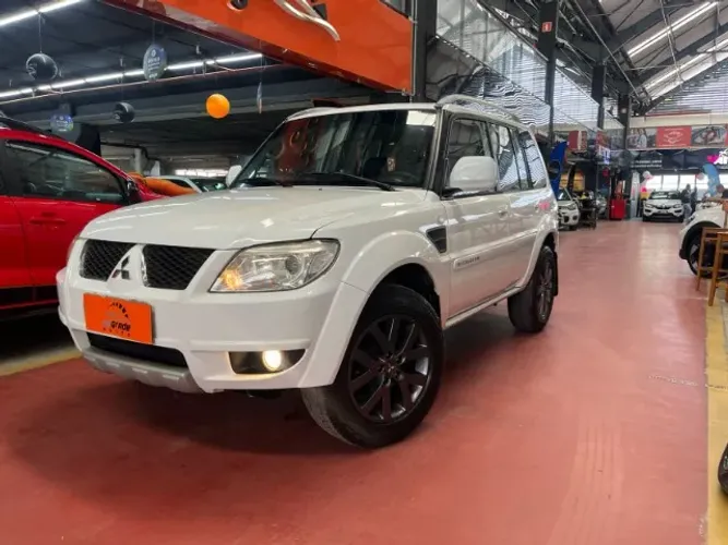 Mitsubishi Pajero TR4 2.0/ 2.0 Flex 16V 4X4 Aut. 2013