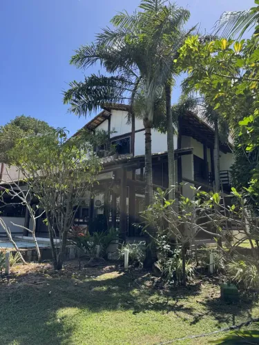 Casa grande em rua sem saída, conforto, espaço e praticidade no dia a dia