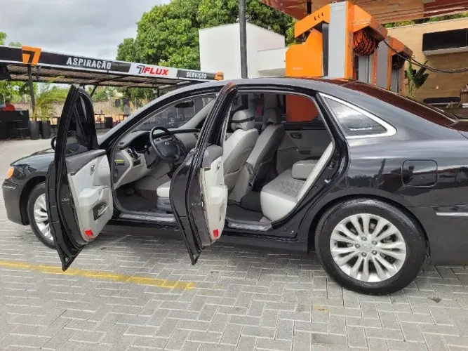 Hyundai Azera GLS 3.3 V6 24V 4P Aut. 2011