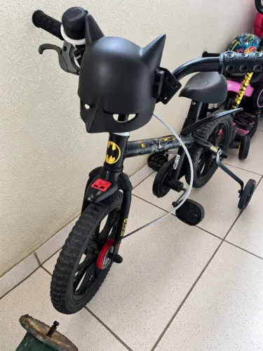 Bicicleta infantil menino