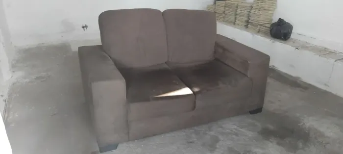 Sofá 2 lugares