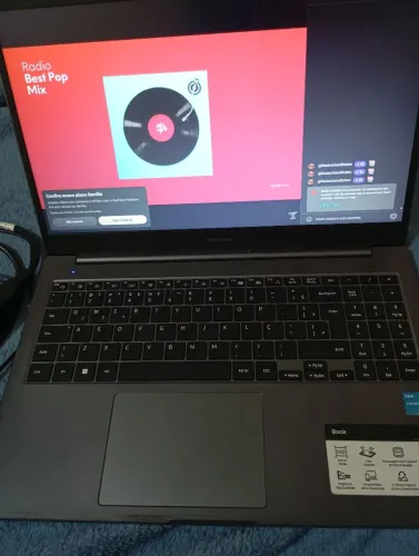Notebook Samsung semi novo