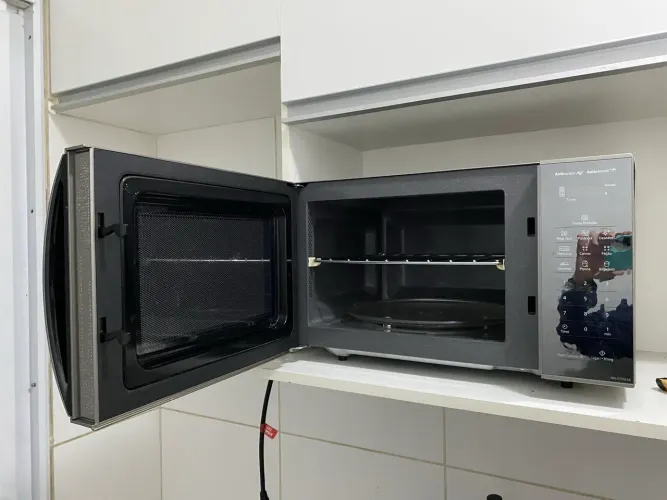Microondas da Panasonic de 27 litros