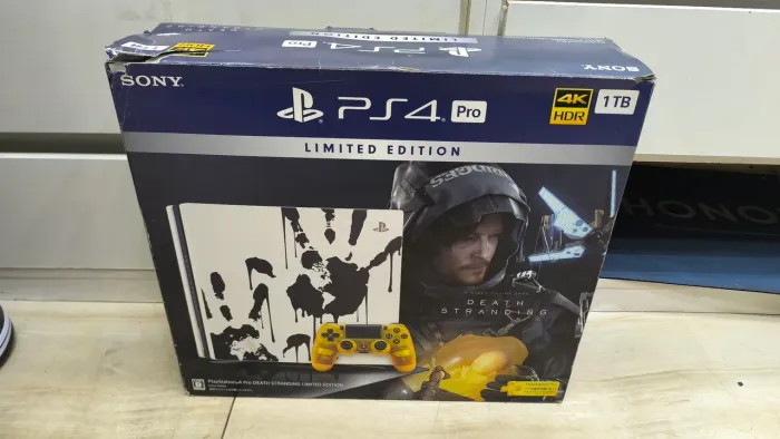 Playstation 4 pro edição death stranding
