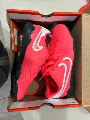 Chuteira Nike Infantil n33