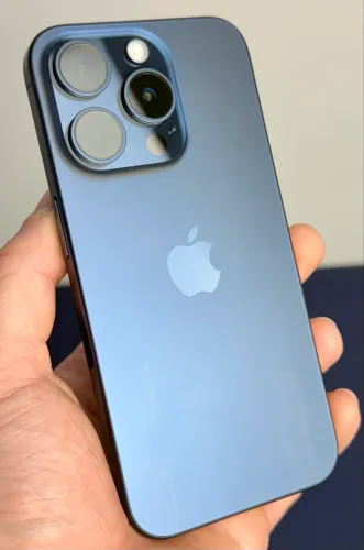 iPhone 15 PRO 128GB / Apple - ACEITAMOS TROCAS/PARCELAMENTO EM ATÉ 18x