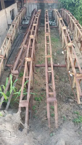 Tisoura para galpão