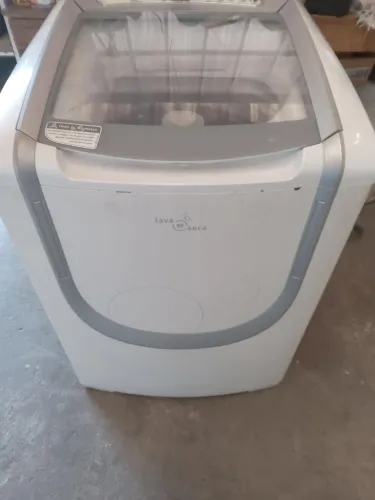 Lava e seca Eletrolux 12kg 