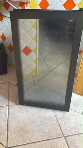 Cervejeira midea 96 litros 220v