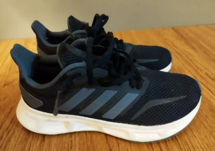 Tênis Adidas Showtheway 2.0 tamanho 35