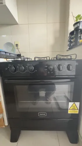 Fogão Realce Zeus Glass 5 bocas - Mesa de vidro.