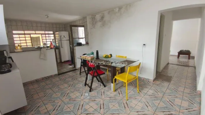 Casa com 2 dormitórios à venda, 271 m² por R$ 1.200.000,00 - Vila Carvalho - Sorocaba/SP
