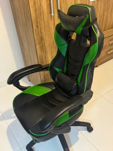 Vendo Cadeira Gamer