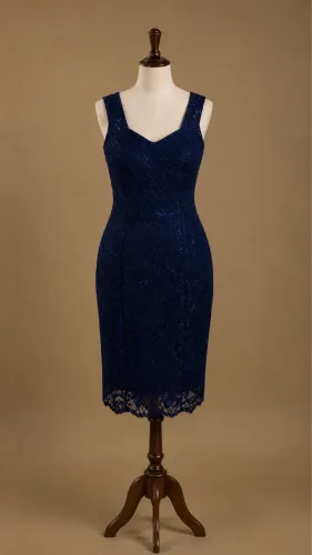 Vestido Azul Marinho Mid em Renda