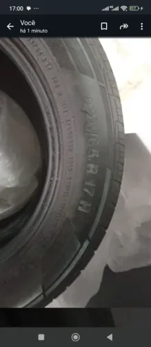 Pneus 225. 65. R 17 estavam numa CRV  honda