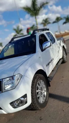 Nissan Frontier SL CD 4X4 2.5tb Diesel AUT 2016