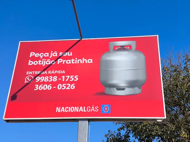 Vaga para motorista entregador CNH D e Motoboy