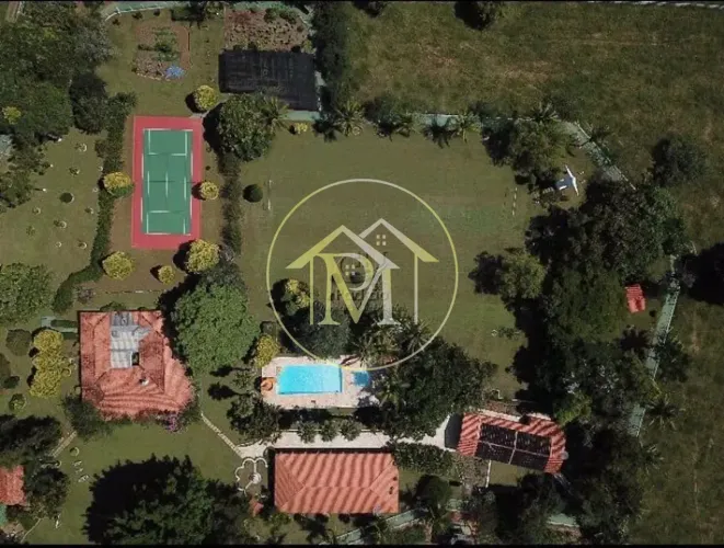 Sítio com 5 dormitórios à venda, 145000 m² por R$ 5.400.000,00 - Centro - Tatuí/SP