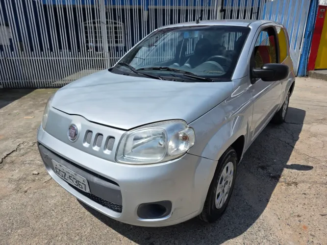 Fiat Uno Vivace 1.0 EVO Fire Flex 8V 3P 2012