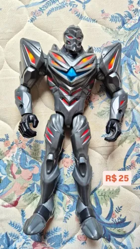 Brinquedo Menino