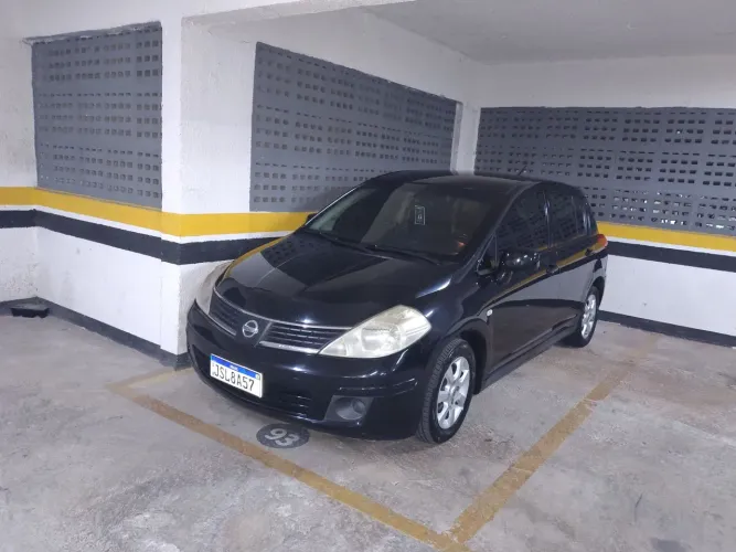Nissan Tiida S 1.8/1.8 Flex 16V Mec. 2009