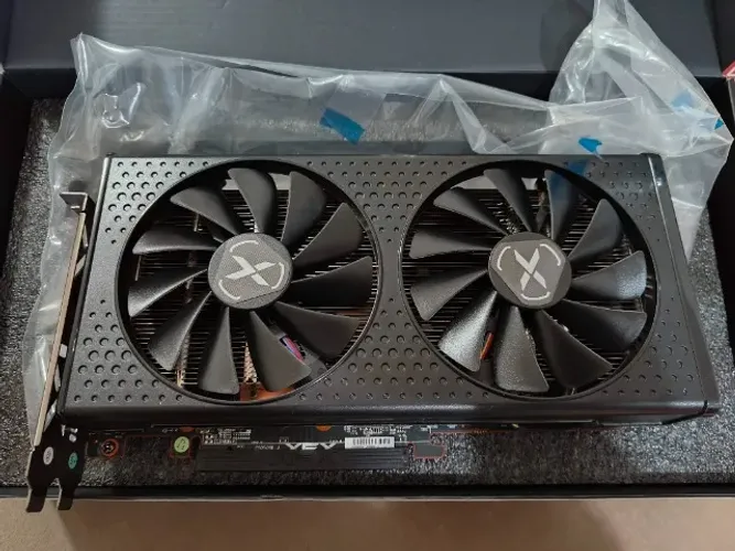 Placa de Vídeo XFX Swift 210 Radeon RX 6650 XT
