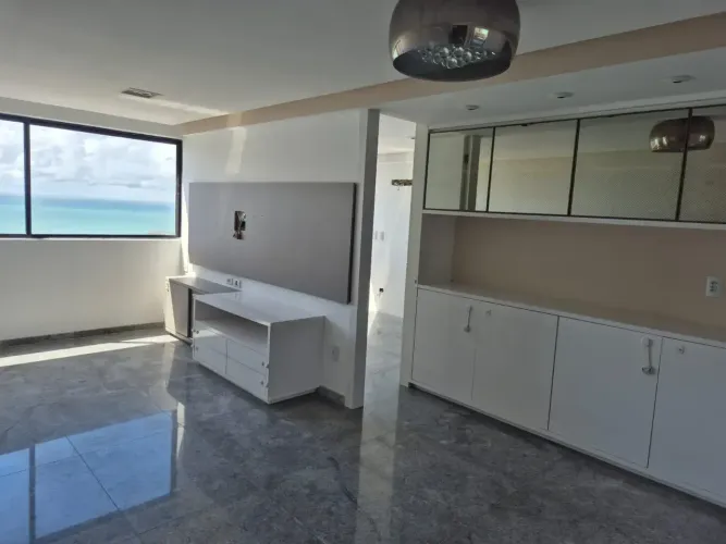 Rua Navegantes, 3 Qts+Dependencia, Suite, 96m², Vista Mar, Reformado, Armários, 2 Vagas,