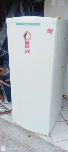 Vendo essa geladeira top.