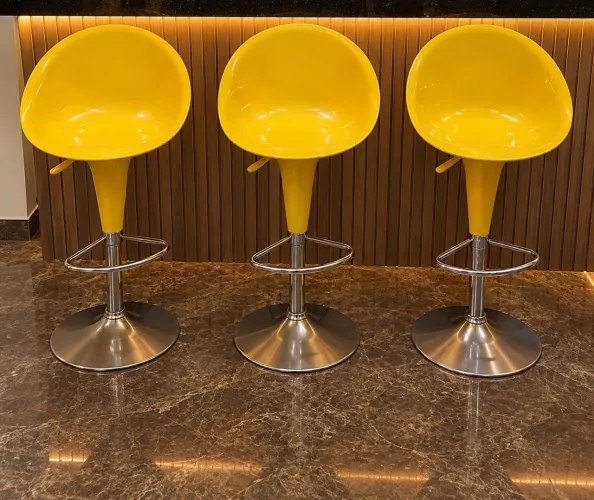 3 lindas panquetas giratórias amarelas *