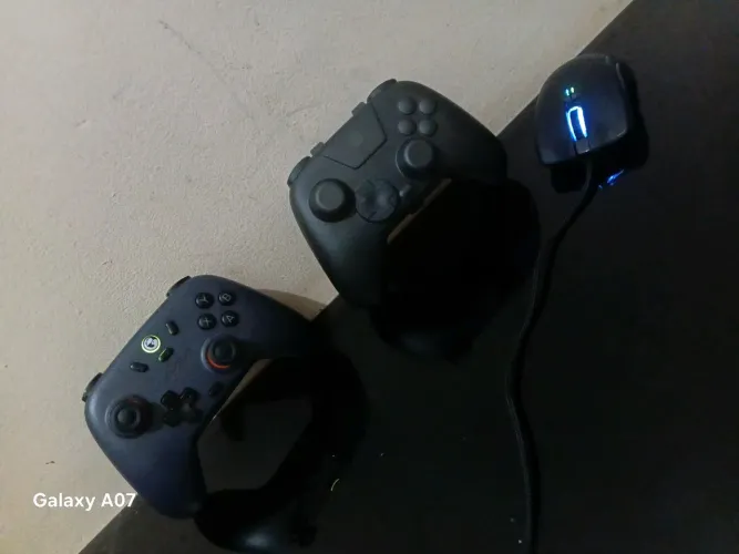Combo gamer imperdível, mouse Bizon X, controle Gamesir nova-Lite. Oferta única compre já