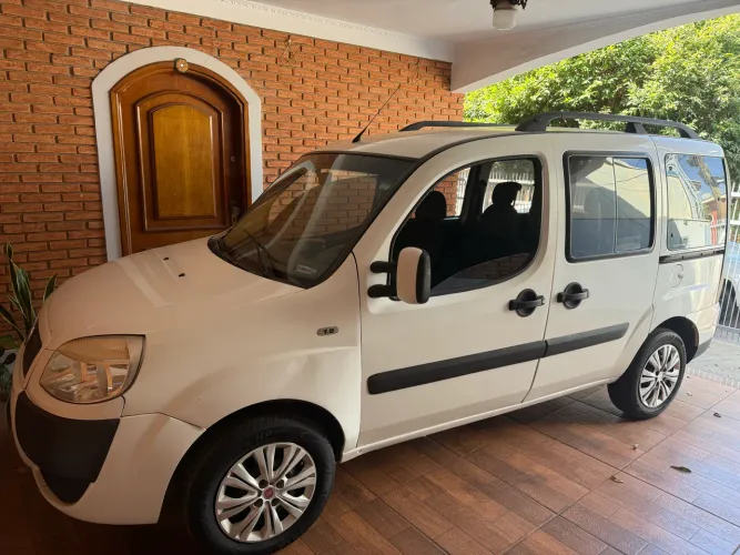 Fiat Doblo Essence 1.8 Flex 16V 5P 2018