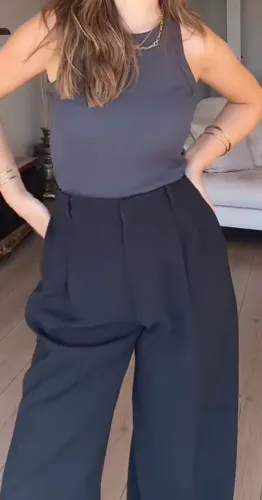 Calça em alfaiataria zara