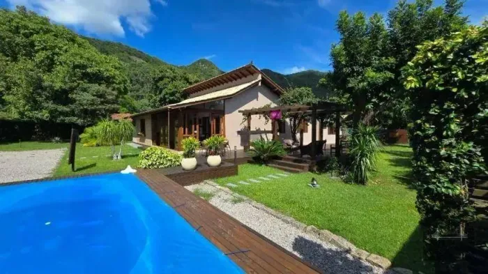 Casa com 7 dormitórios à venda, 322 m² por R$ 7.700.000,00 - Açores - Florianópolis/SC
