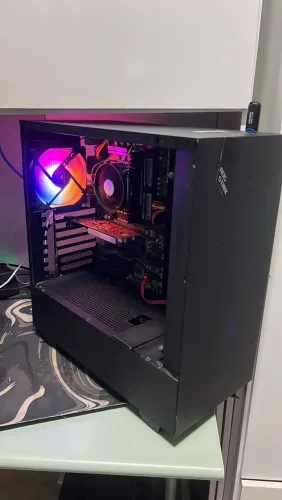 Pc gamer i7 3770 Rx 550 2gb