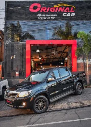 Toyota Hilux CD SRV D4-d 4X4 3.0 TDI Diesel AUT 2013
