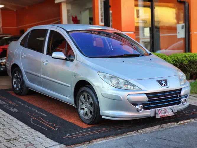 Peugeot 307 Sed. Presence 1.6 Flex 16V 4P 2008