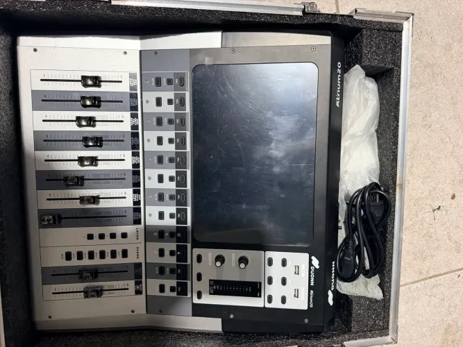MESA DIGITAL DUON ATRION 20 COM CASE