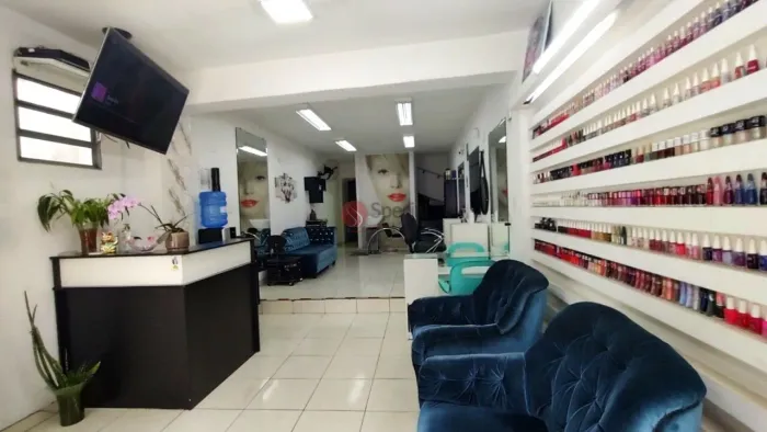 Sobrado comercial no Tatuapé de 100 metros, 4 salas, 2 andares.