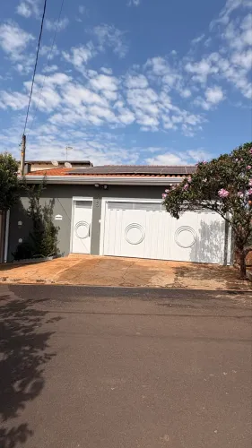CASA A VENDA EM SERRANA - OPORTUNIDADE!
