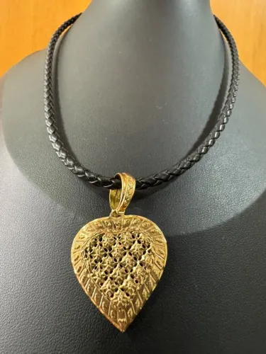 Corrente de Couro e Ouro 18k procedência garantia eterna