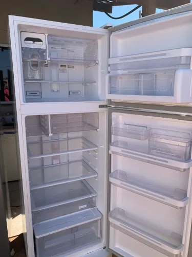 Geladeira Electrolux frost free