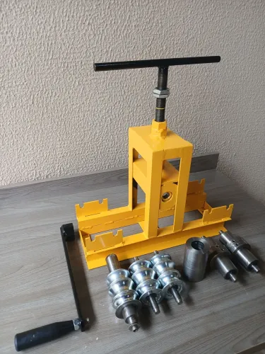 CALANDRA MANUAL PARA METALON E TUBO