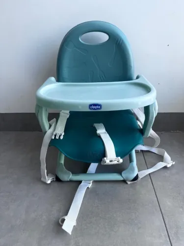 Cadeira de alimentação infantil Pocket Snack Chicco cor verde